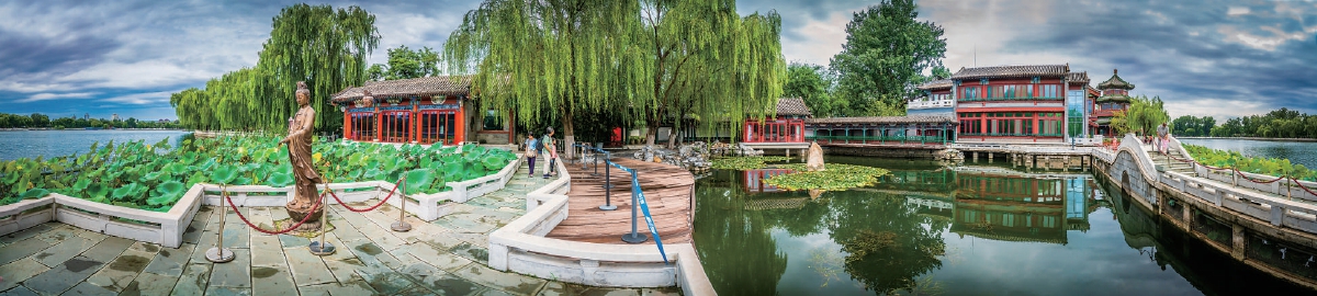 景色宜人的什刹海环湖步道