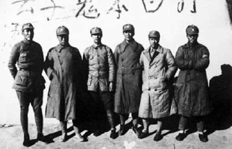 1937年11月，八路军晋察冀军区和国民抗日军部分领导人合影。