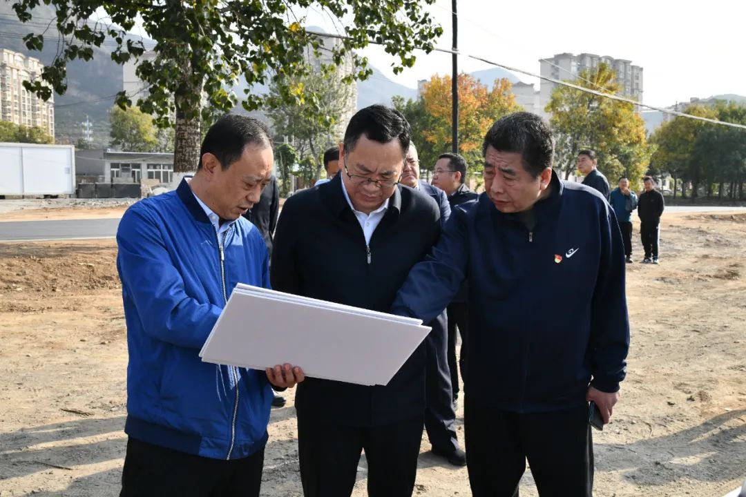 房山区领导调研108国道沿线灾后恢复重建有关工作