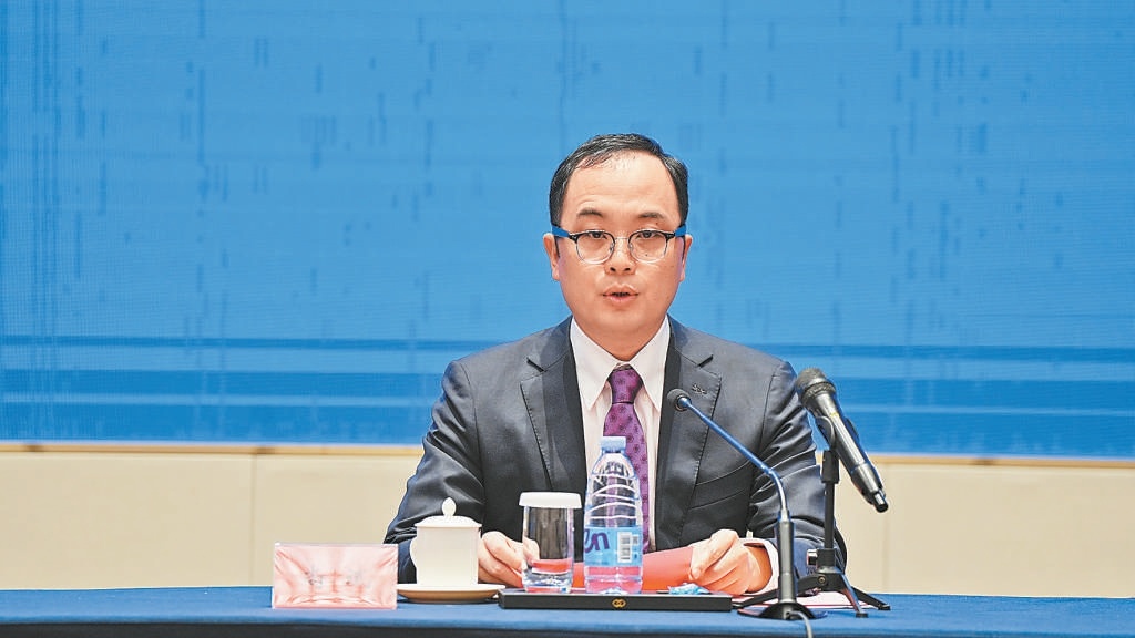 尚斌
