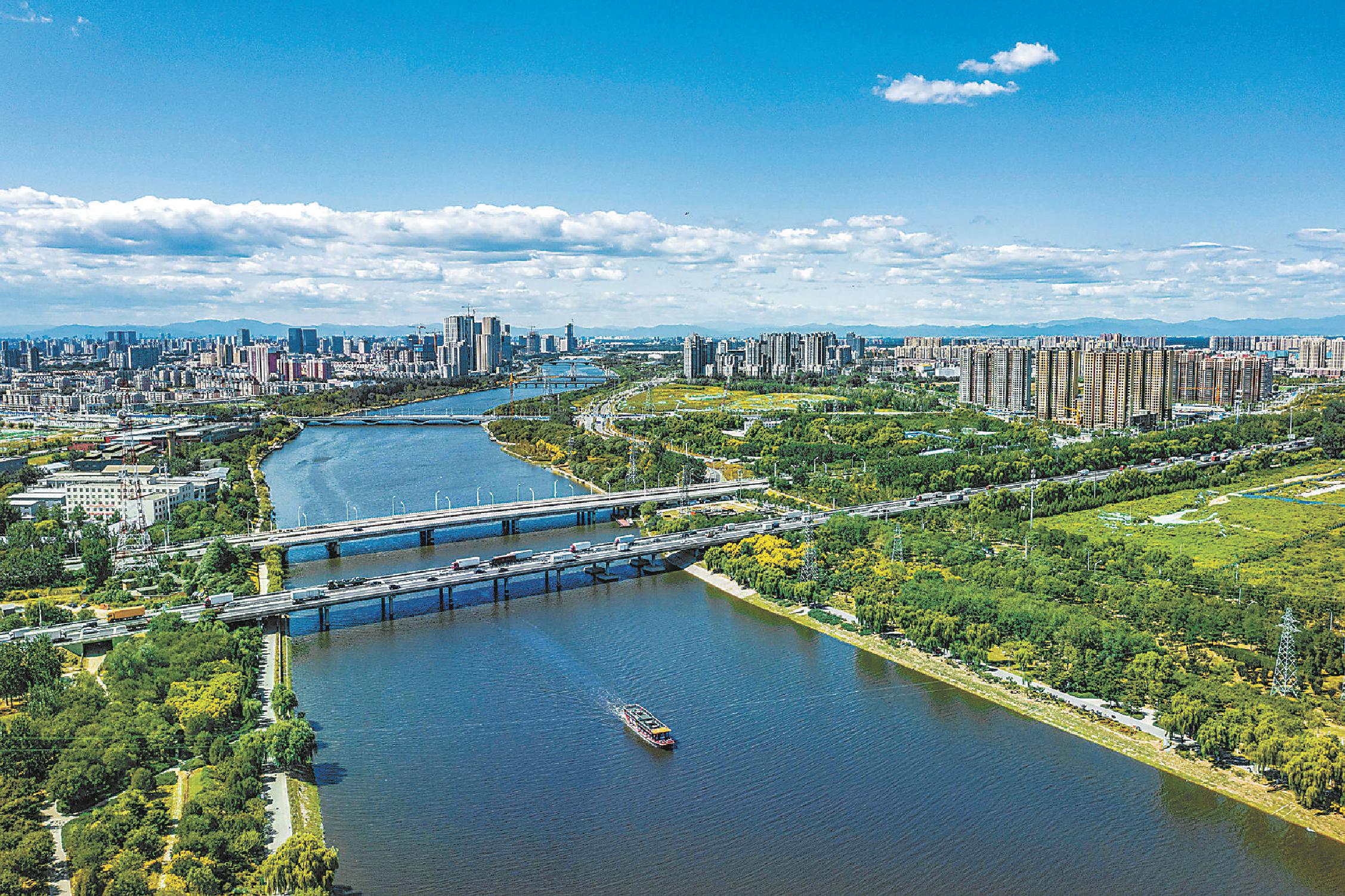 建设城市副中心剧院 他们24小时不停工