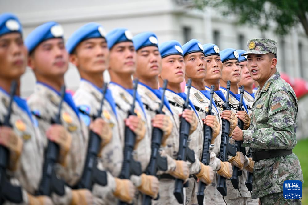 参阅队员在进行训练