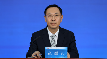 在推动科研平台项目聚焦国际科技创新中心建设主任务方面有什么工作举措？