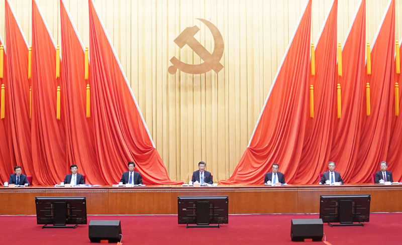 1月22日，中共中央总书记、国家主席、中央军委主席习近平在中国共产党第十九届中央纪律检查委员会第五次全体会议上发表重要讲话。