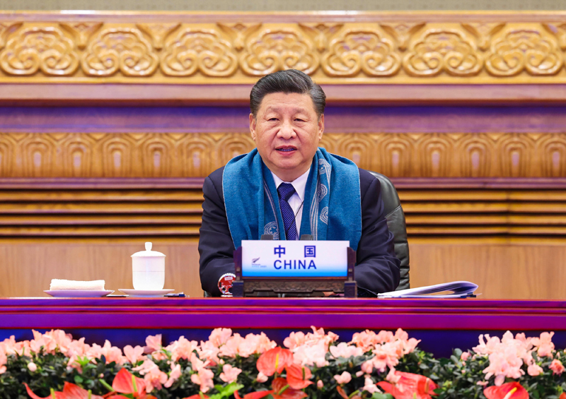 11月12日晚，国家主席习近平在北京以视频方式出席亚太经合组织第二十八次领导人非正式会议并发表重要讲话。