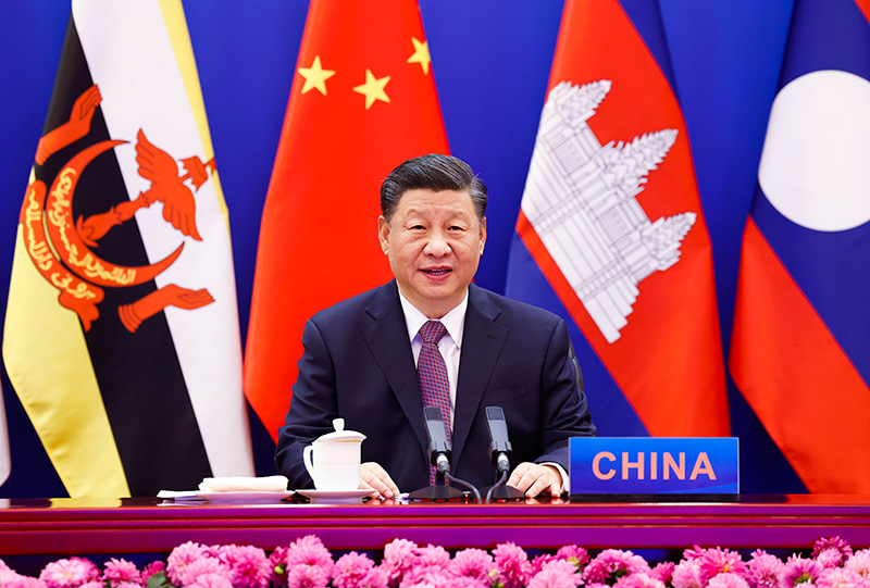 11月22日上午，国家主席习近平在北京以视频方式出席并主持中国-东盟建立对话关系30周年纪念峰会，发表题为《命运与共 共建家园》的重要讲话。中国东盟正式宣布建立中国东盟全面战略伙伴关系。