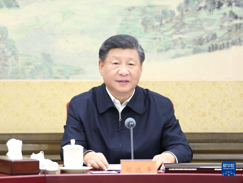 12月26日至27日，中共中央政治局召开民主生活会，中共中央总书记习近平主持会议并发表重要讲话。