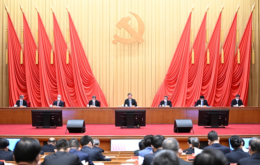 1月9日，中共中央总书记、国家主席、中央军委主席习近平在中国共产党第二十届中央纪律检查委员会第二次全体会议上发表重要讲话。李强、赵乐际、王沪宁、蔡奇、丁薛祥、李希出席会议。（张领 摄）