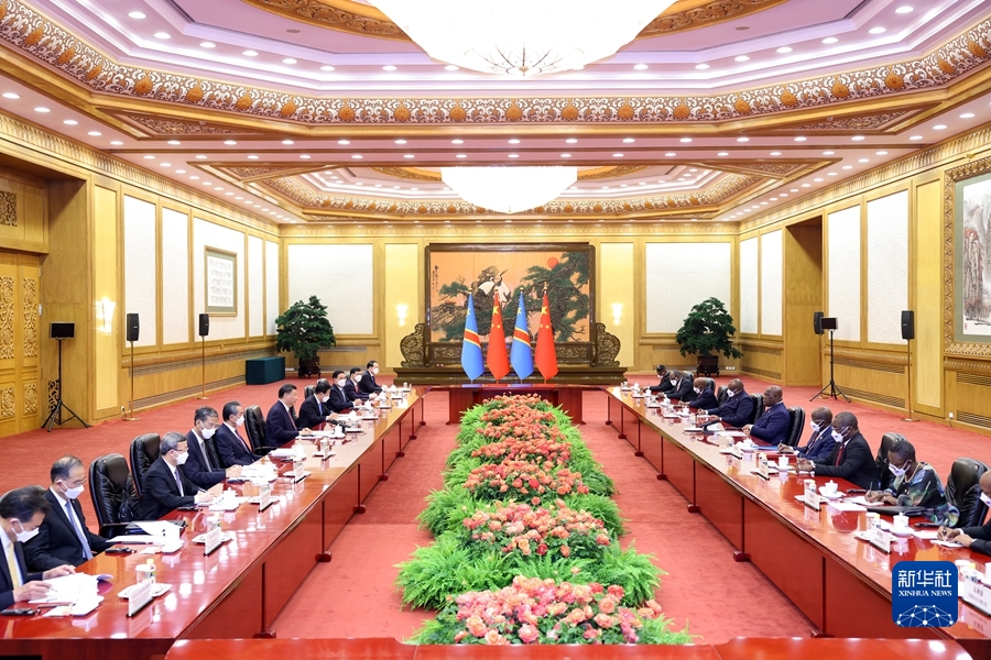 5月26日下午，国家主席习近平在北京人民大会堂同来华进行国事访问的刚果（金）总统齐塞克迪举行会谈。