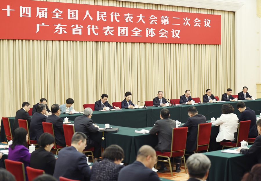 3月6日，中共中央政治局常委、国务院总理李强参加十四届全国人大二次会议广东代表团审议。