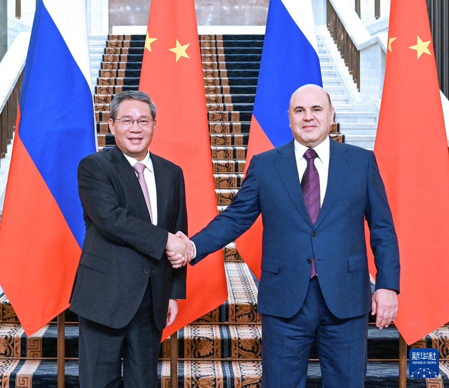 当地时间8月21日上午,国务院总理李强在莫斯科同俄罗斯总理米舒斯京共同主持中俄总理第二十九次定期会晤。 当地时间8月21日上午,国务院总理李强在莫斯科同俄罗斯总理米舒斯京共同主持中俄总理第二十九次定期会晤。